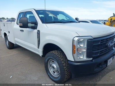 FORD F-250 2024
