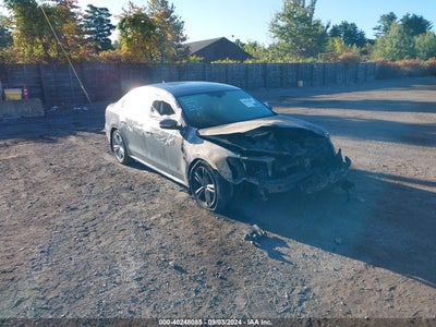 VOLKSWAGEN PASSAT 2013