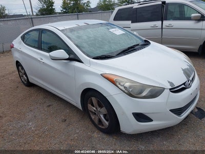 HYUNDAI ELANTRA 2013