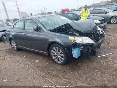 TOYOTA AVALON 2011
