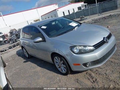 VOLKSWAGEN GOLF 2014