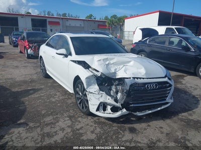 AUDI A4 2021