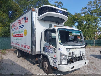 ISUZU NRR 2022