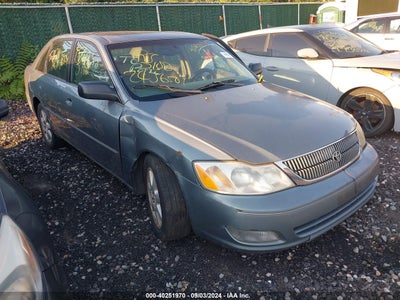 TOYOTA AVALON 2000