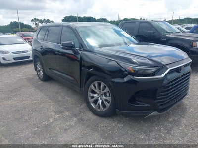 TOYOTA GRAND HIGHLANDER 2024