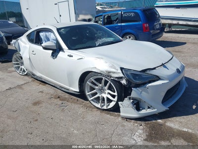 SCION FR-S 2013