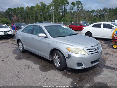 TOYOTA CAMRY 2010