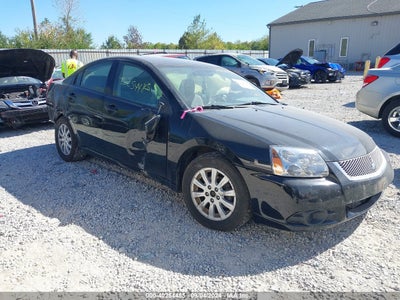 MITSUBISHI GALANT 2011