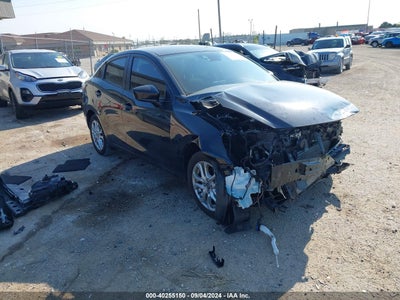 TOYOTA YARIS IA 2017