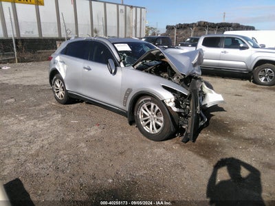 INFINITI FX35 2011