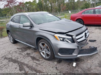 MERCEDES-BENZ GLA-CLASS 2015