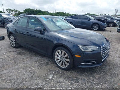 AUDI A4 2017