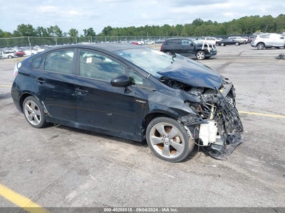 TOYOTA PRIUS 2013