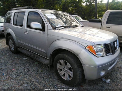 NISSAN PATHFINDER 2005