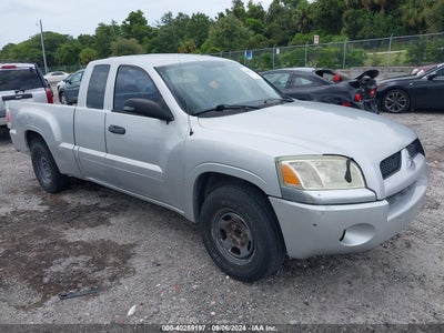 MITSUBISHI RAIDER 2008