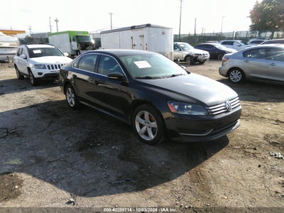 VOLKSWAGEN PASSAT 2012
