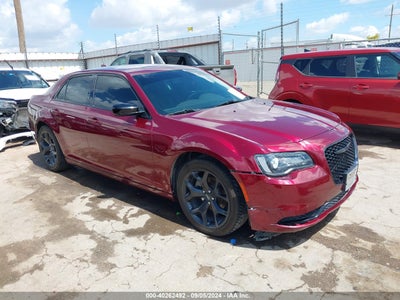 CHRYSLER 300 2021