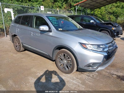 MITSUBISHI OUTLANDER 2017
