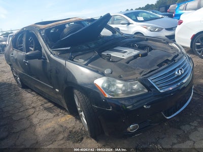 INFINITI M35 2009