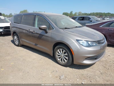 CHRYSLER PACIFICA 2017