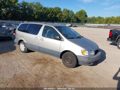 TOYOTA SIENNA 2001