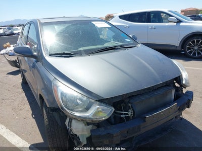 HYUNDAI ACCENT 2013
