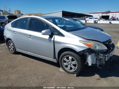 TOYOTA PRIUS 2012