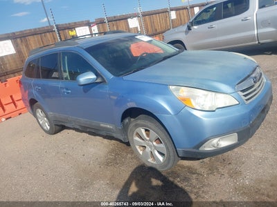 SUBARU OUTBACK 2010