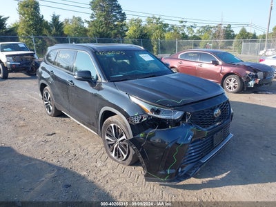 TOYOTA HIGHLANDER 2022