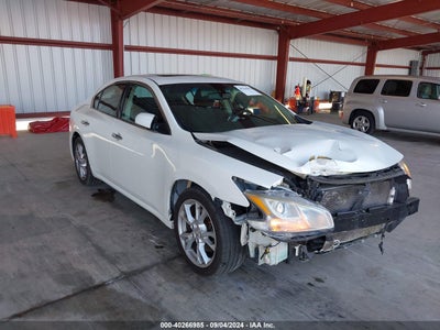 NISSAN MAXIMA 2014