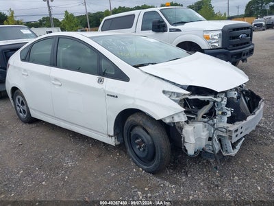 TOYOTA PRIUS 2015