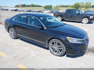 VOLKSWAGEN PASSAT 2016