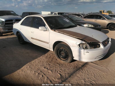TOYOTA CAMRY 2001