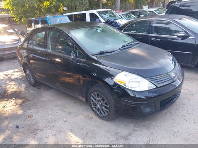 NISSAN VERSA 2011