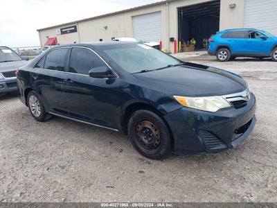 TOYOTA CAMRY 2013