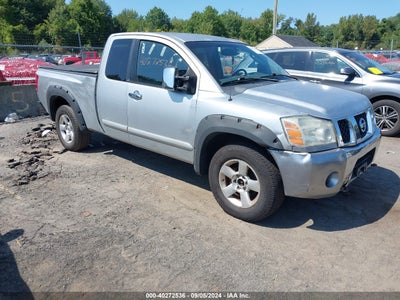 NISSAN TITAN 2004