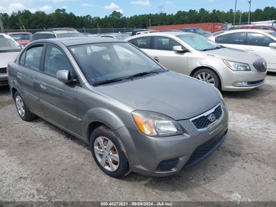 KIA RIO 2010