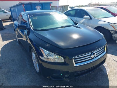 NISSAN MAXIMA 2014