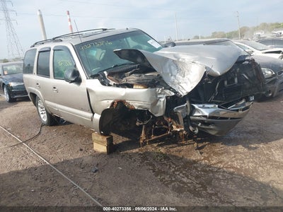 CHEVROLET TAHOE 2002