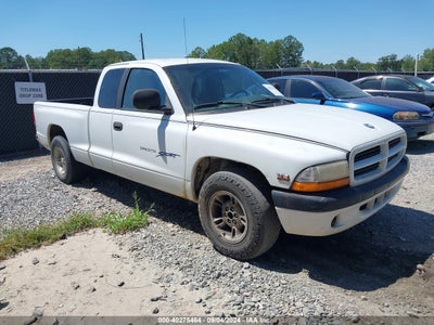 DODGE DAKOTA 2000