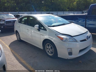TOYOTA PRIUS 2011
