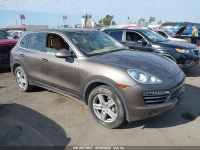 PORSCHE CAYENNE HYBRID 2014