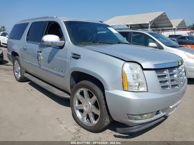 CADILLAC ESCALADE ESV 2011