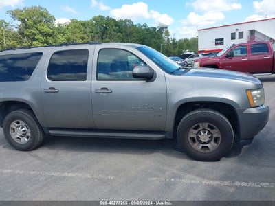 CHEVROLET SUBURBAN 2500 2009
