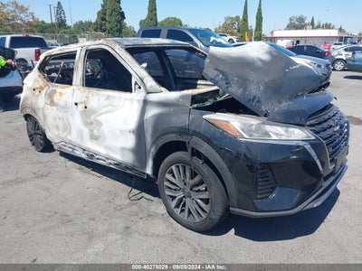 NISSAN KICKS 2023