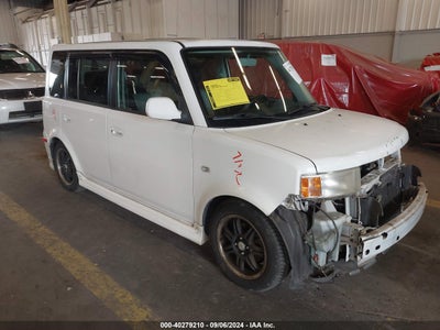 SCION XB 2004