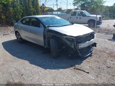 NISSAN MAXIMA 2016