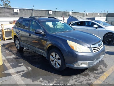 SUBARU OUTBACK 2010