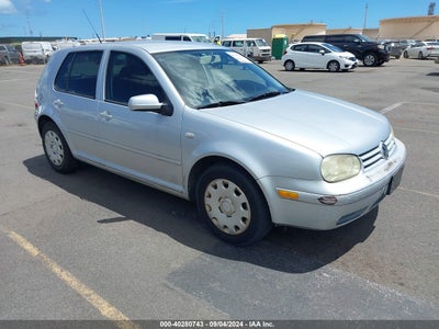 VOLKSWAGEN GOLF 2004