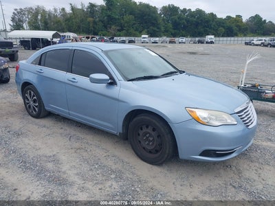 CHRYSLER 200 2012